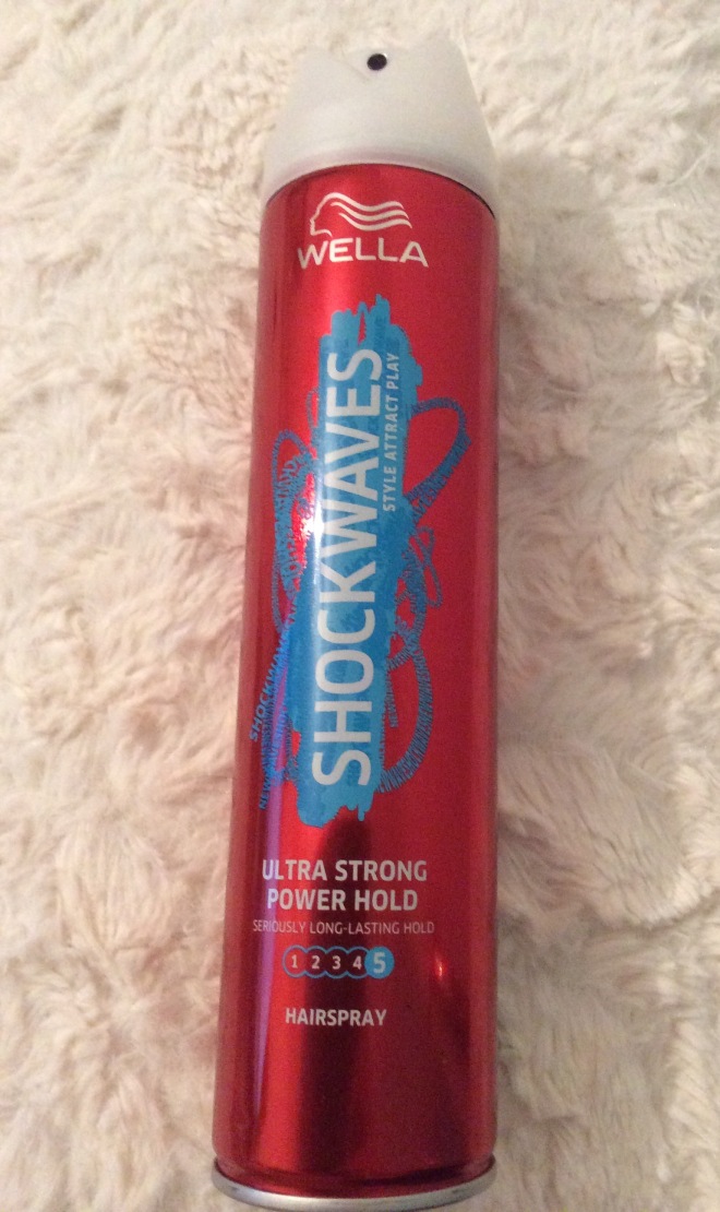 wella-shockwaves-hairspray